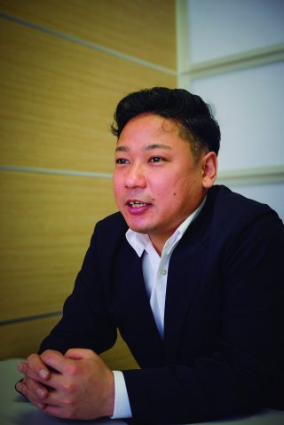 外国人の行動力とアイデアが赤字店舗を立て直す